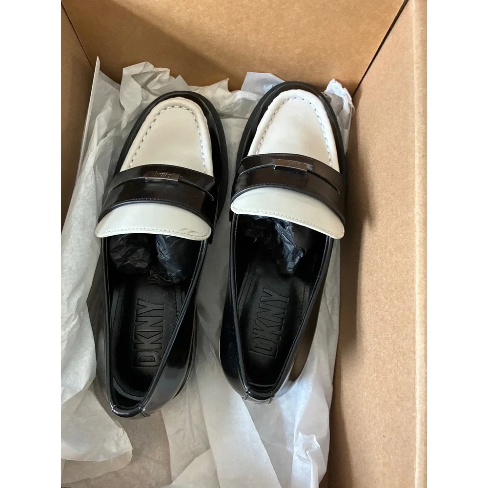 DKNY Womens Bicolor Penny Loafers Black Cream Logo K2377240 Size 5M